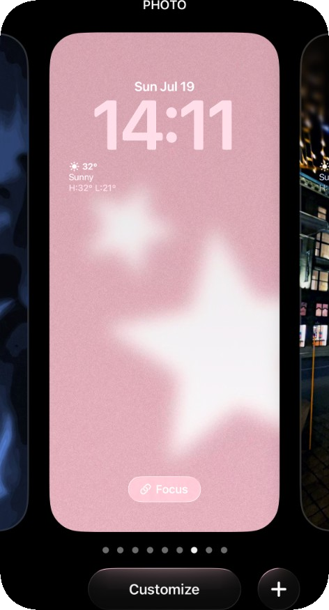 iPhone lock screen gallery with Customize button